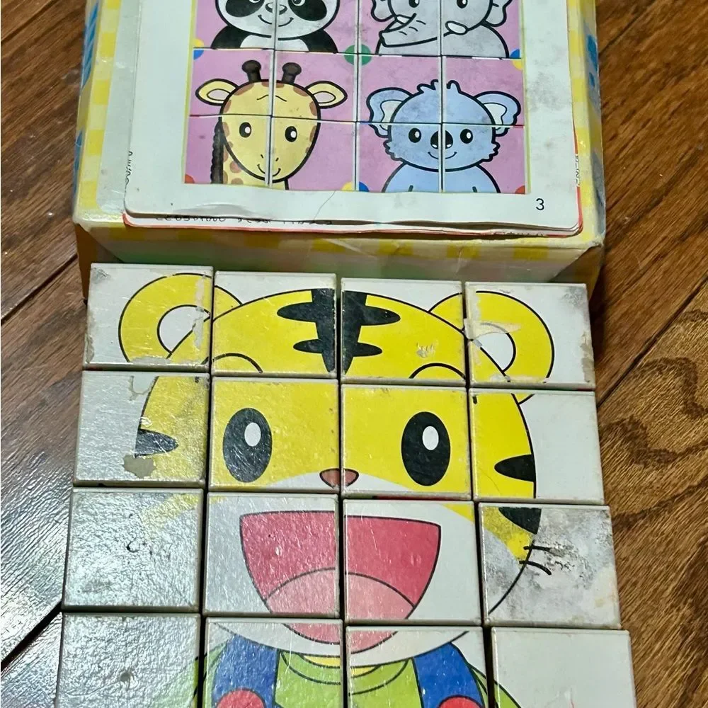 Vintage Toy: Japanese Cube Puzzle Shimajiro